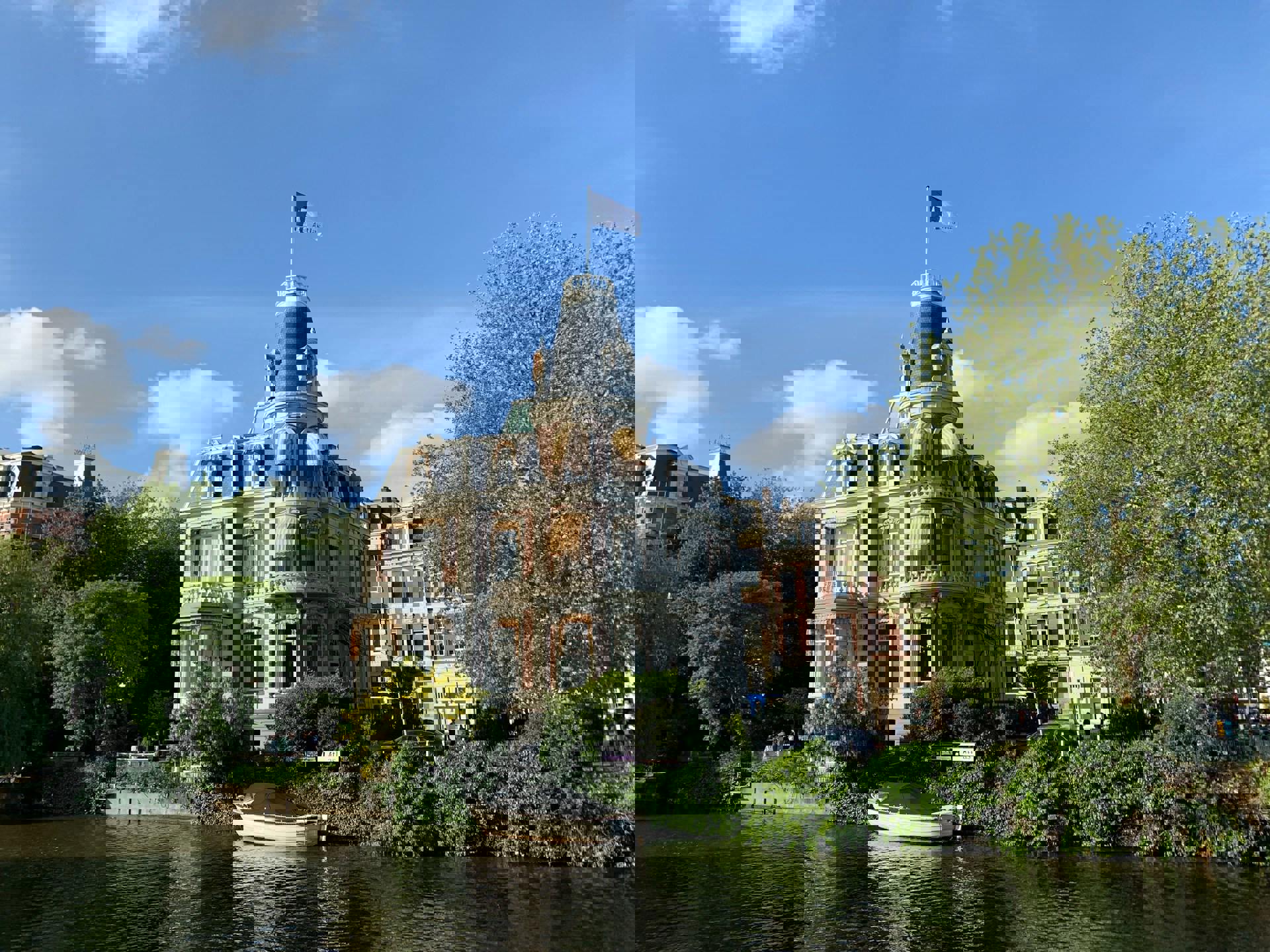 amsterdam-historicka-budova