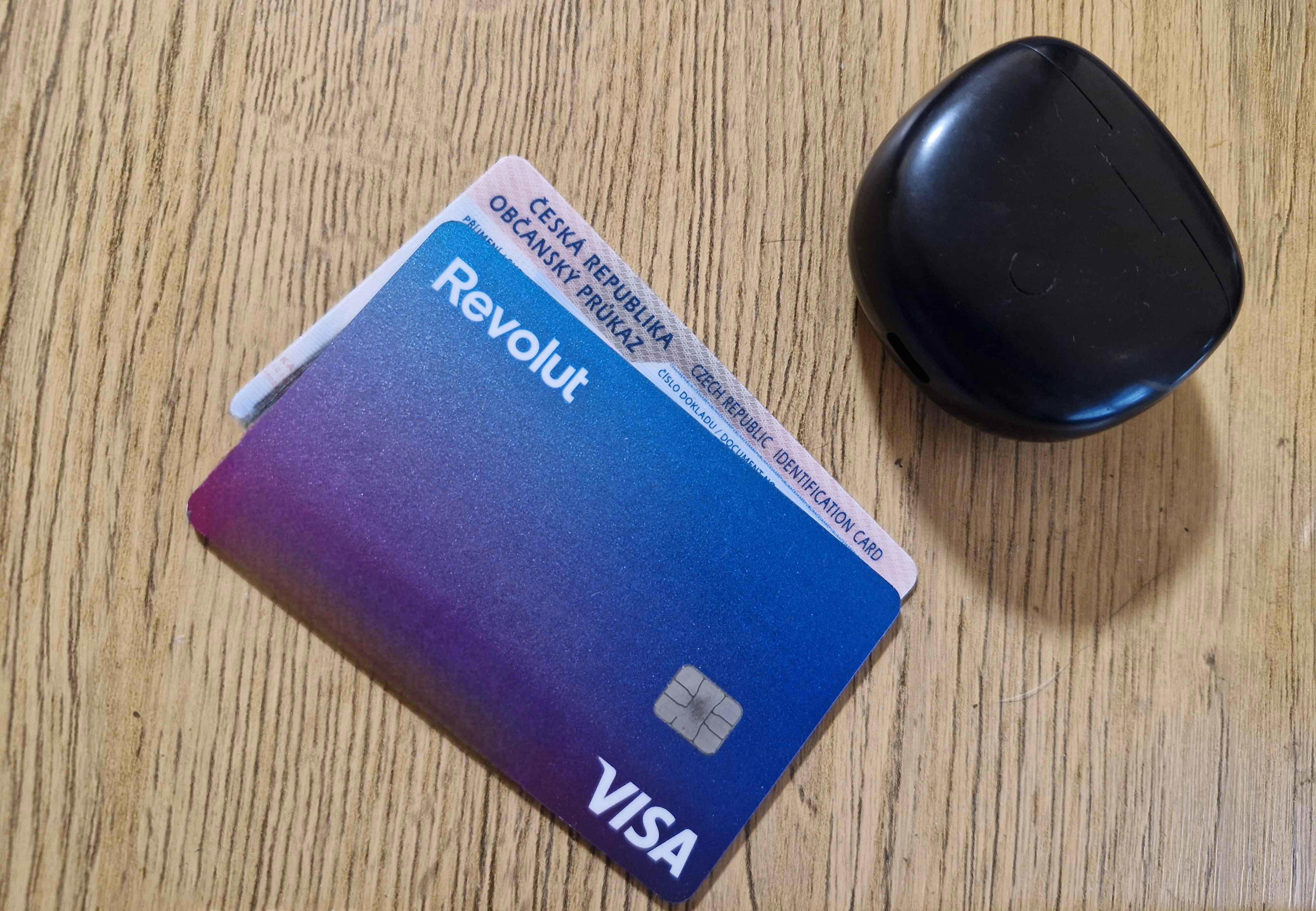 Revolut recenze