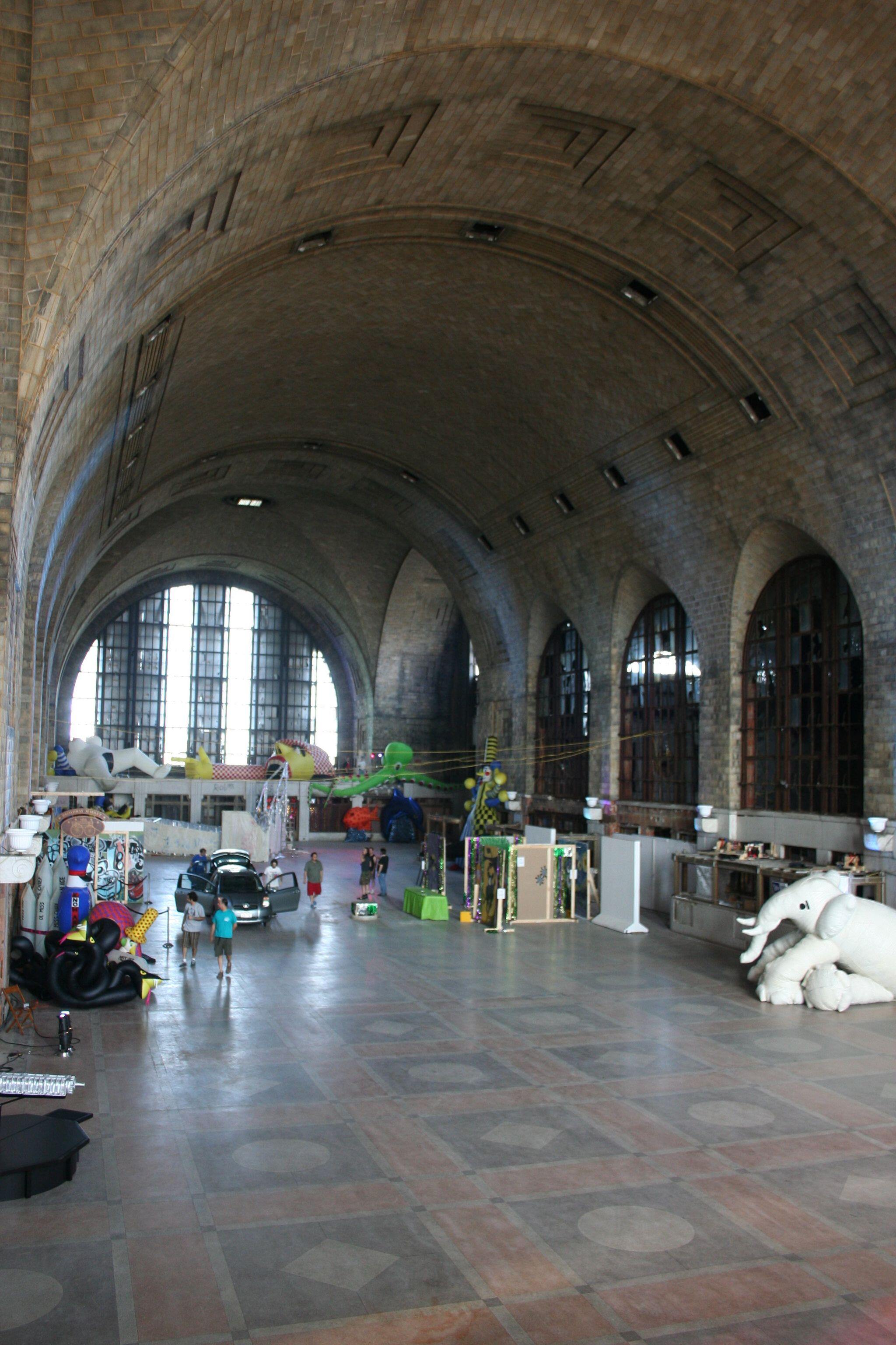 Buffalo Central Terminal, interior - the main concourse. During the setup for Hallwalls' "Artists &amp; Models" event.