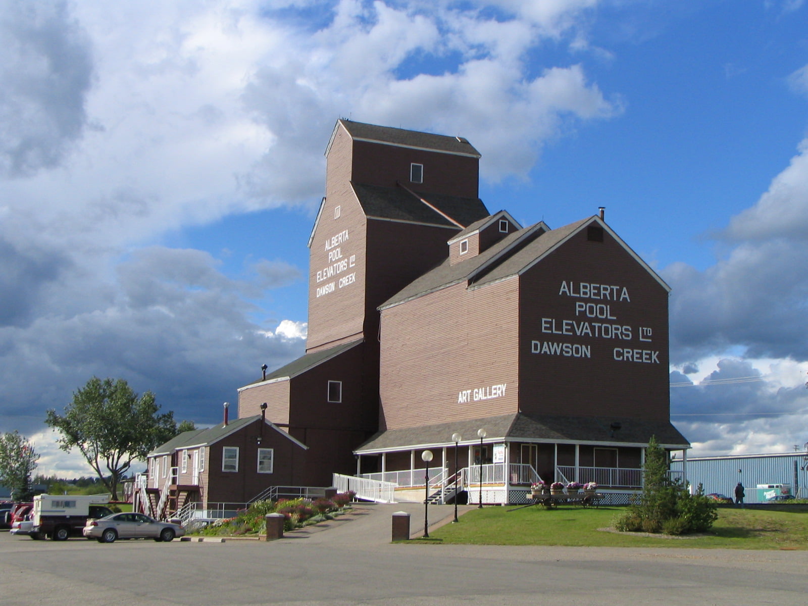 Dawson Creek - Art gallery located in a renovated grain elevator in Dawson Creek, British Columbia. Grain elevator was moved from its original location into… Dawson Creek - Art gallery located in a renovated grain elevator in Dawson Creek, British Columbia. Grain elevator was moved from its original location into…