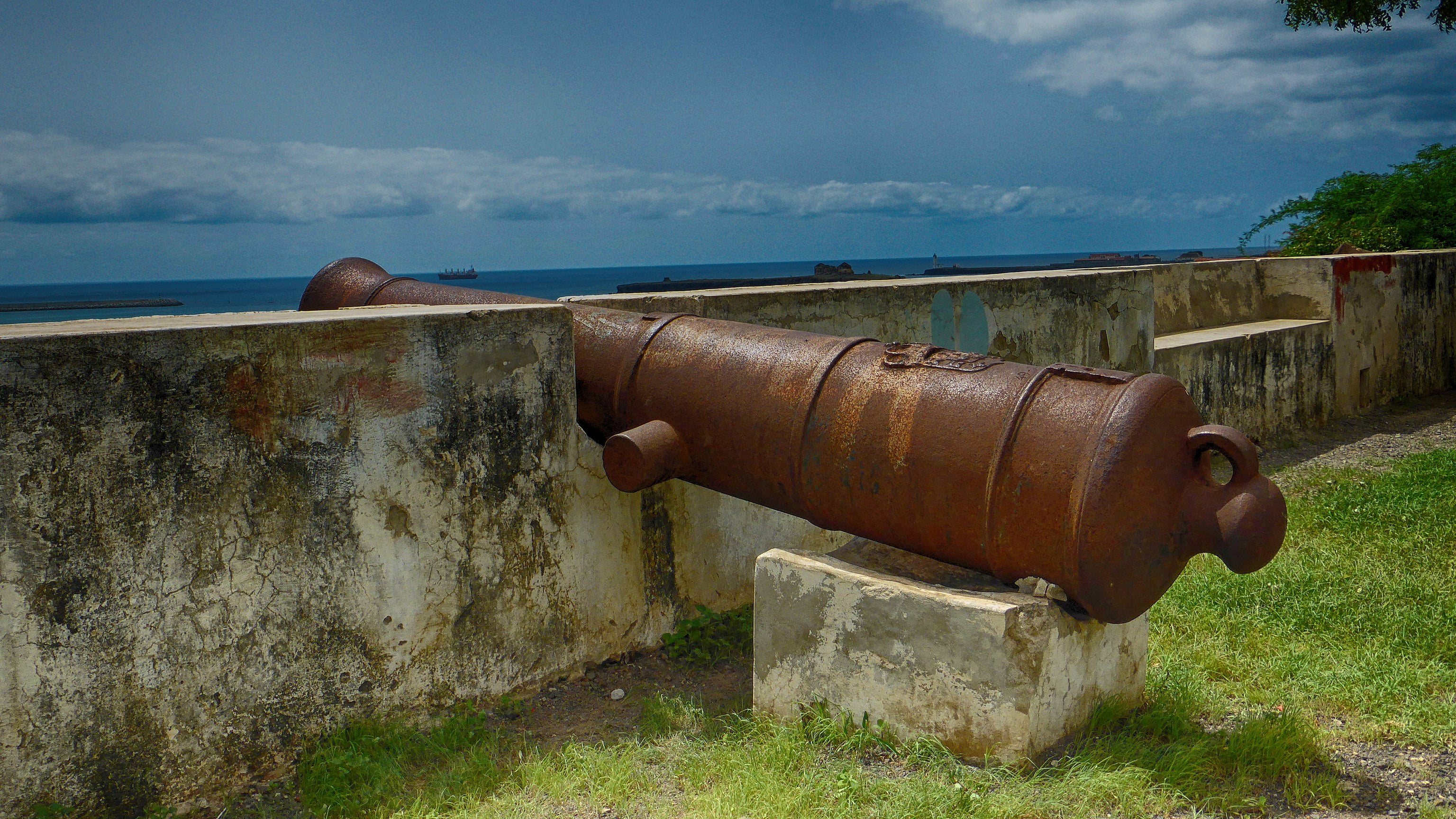 Praia - Portuguese cannon barrel, with coat of arms, at Praia, Cape Verde Praia - Portuguese cannon barrel, with coat of arms, at Praia, Cape Verde