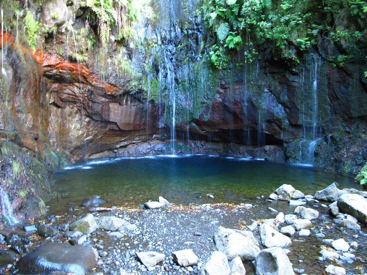 Levada das 25 Fontes