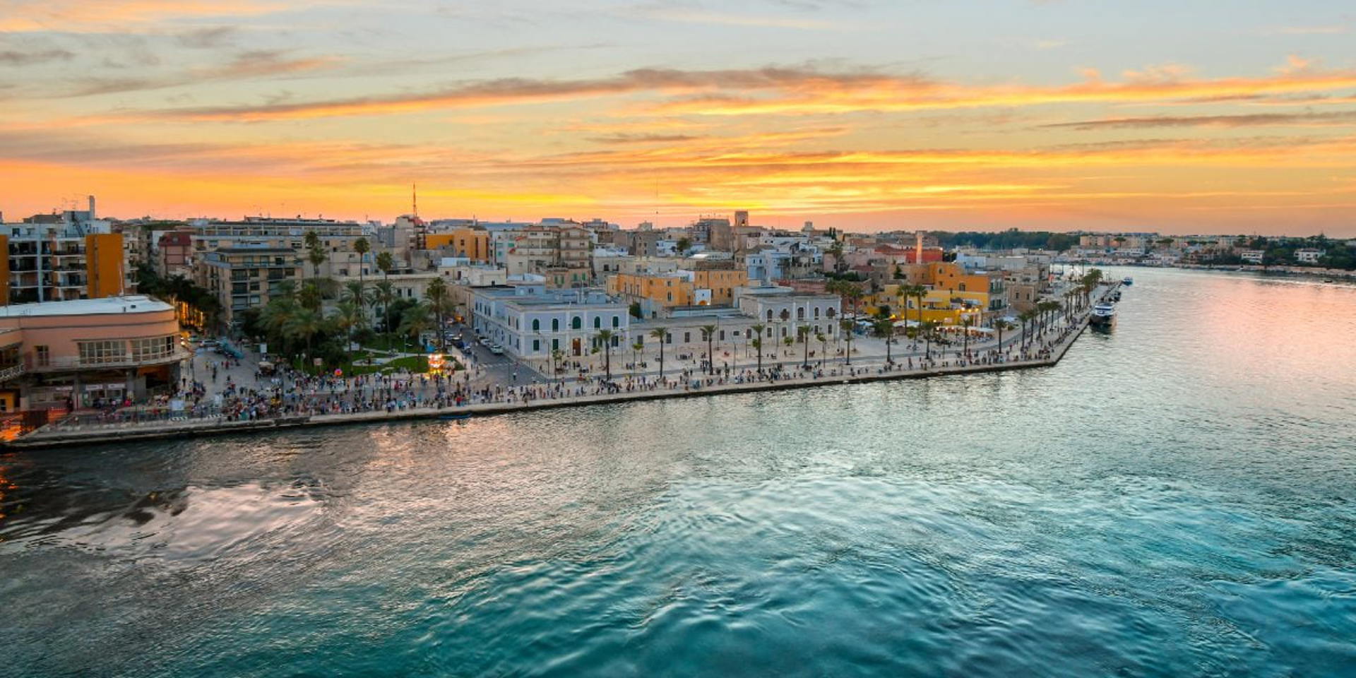 voli da pisa per brindisi