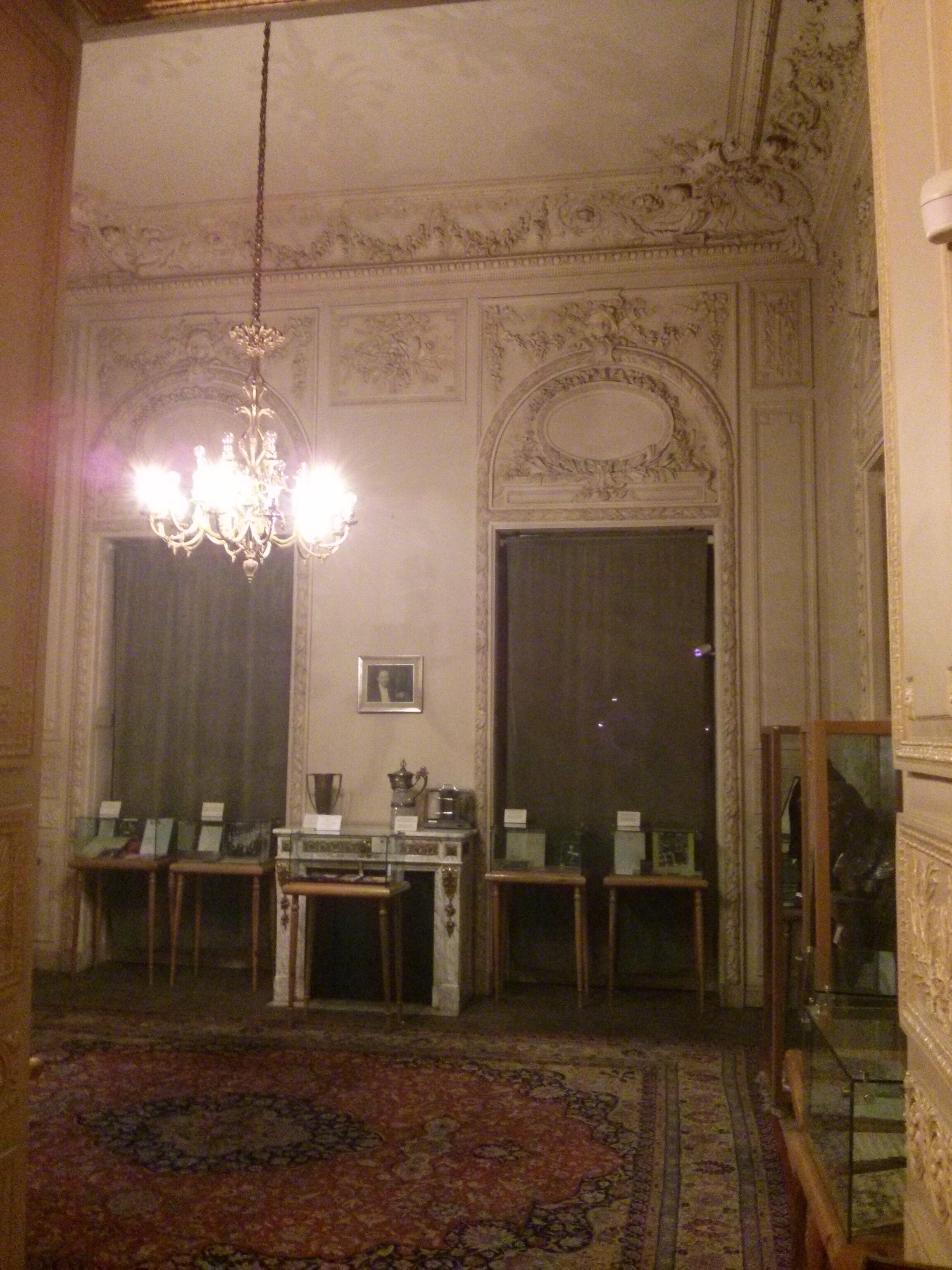 This is a photo of a historic monument in București, classified with number