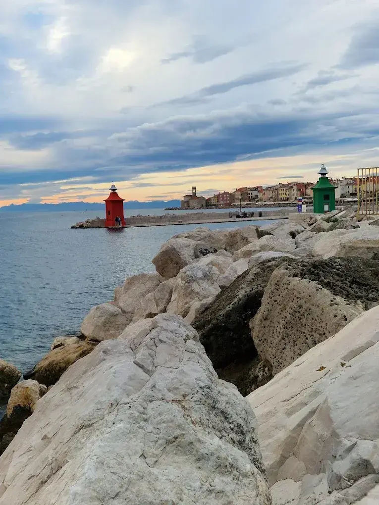 piran, maják