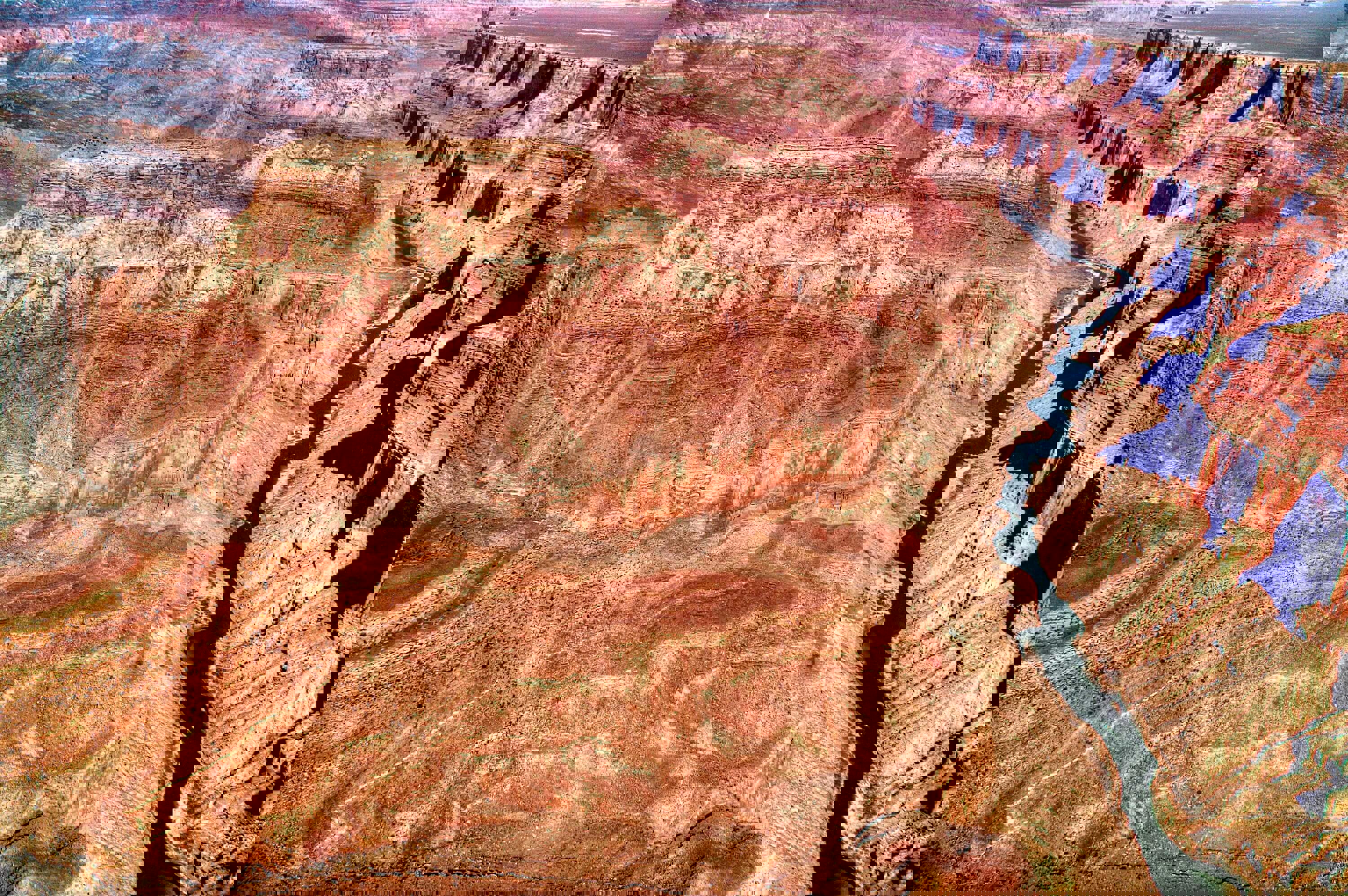 let helikoptérou nad Grand Canyonem-2