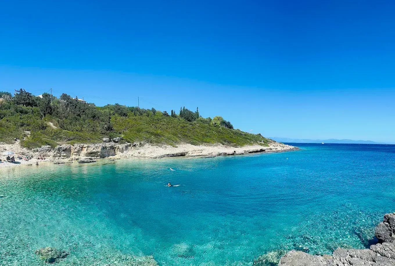 Paxos a Antipaxos