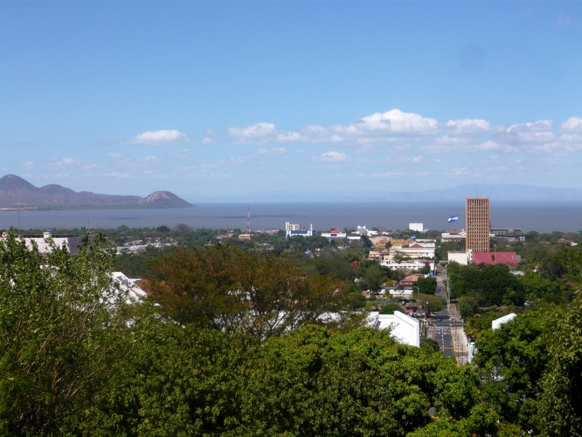 Managua - Managua seen from Loma de Tiscapa Managua - Managua seen from Loma de Tiscapa